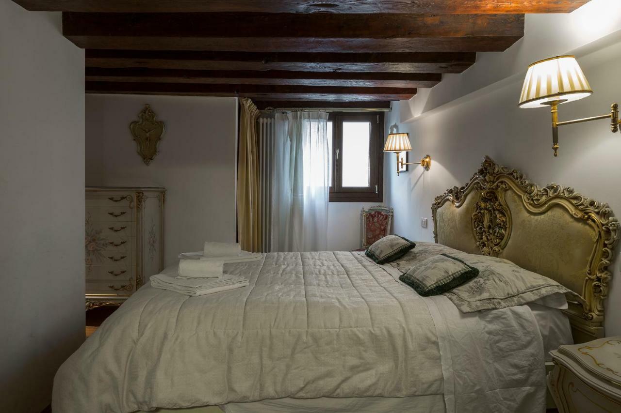 Luxury And Romantic Secret Escape In Venice! Apartment *
