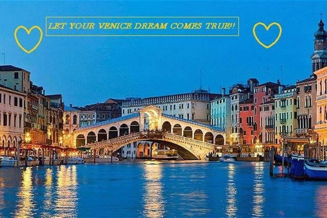 Key Location Near Palazzo Grassi Venice
