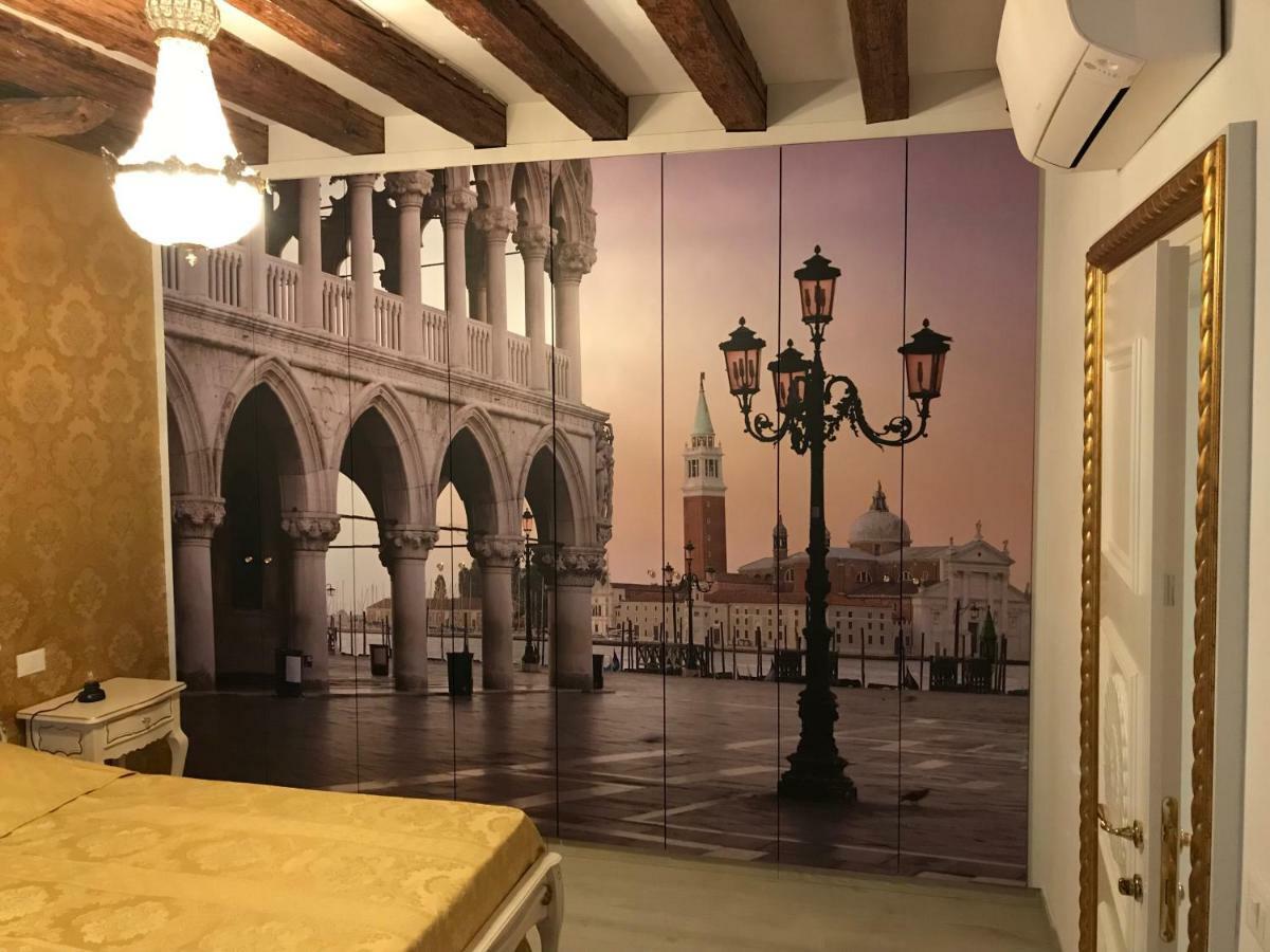 La Residenza Di Carlo Close To Piazza San Marco Apartment
