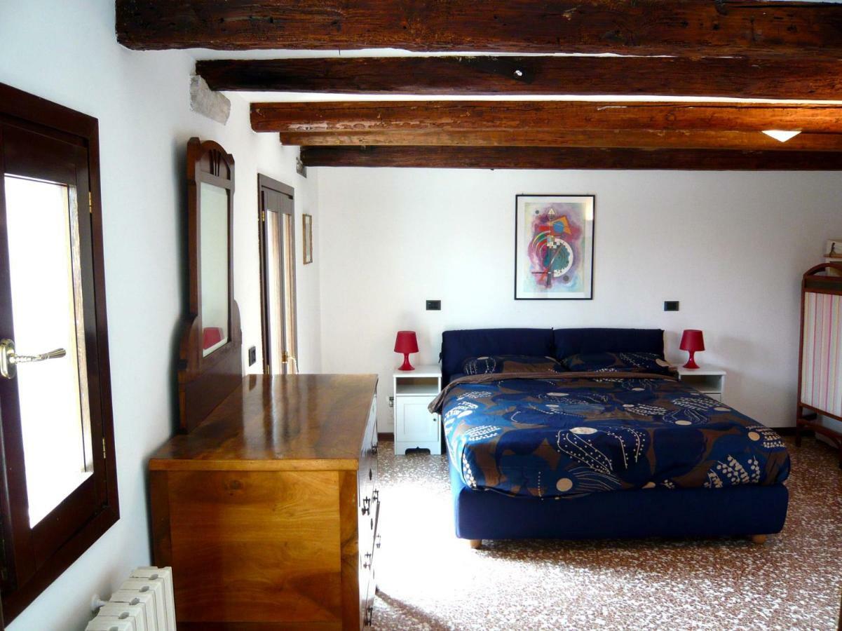 Finestra Su Apartamento Veneza