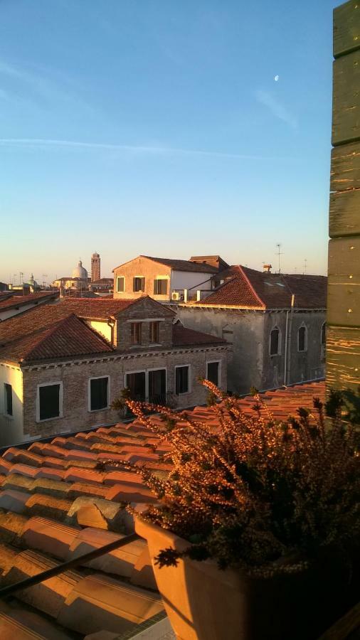 Finestra Su Apartamento *