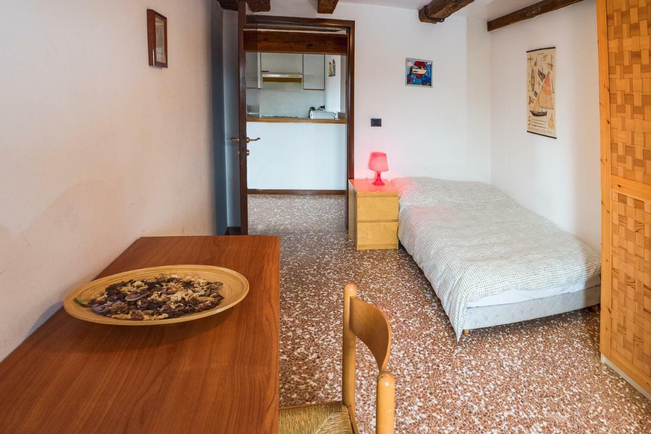 Finestra Su Apartamento Veneza