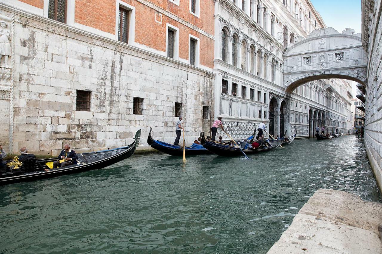 Apartamento Biennale Ca Dario Veneza