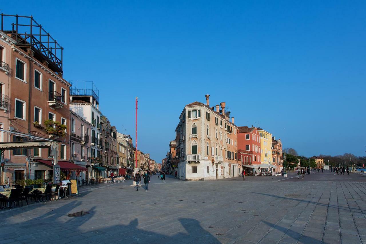 Biennale Ca Dario Apartamento Veneza