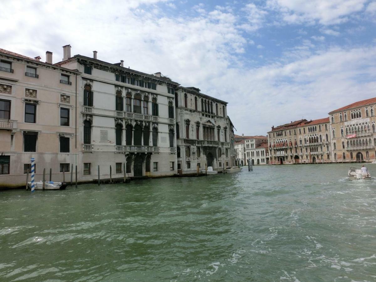 San Marco White Apartment *