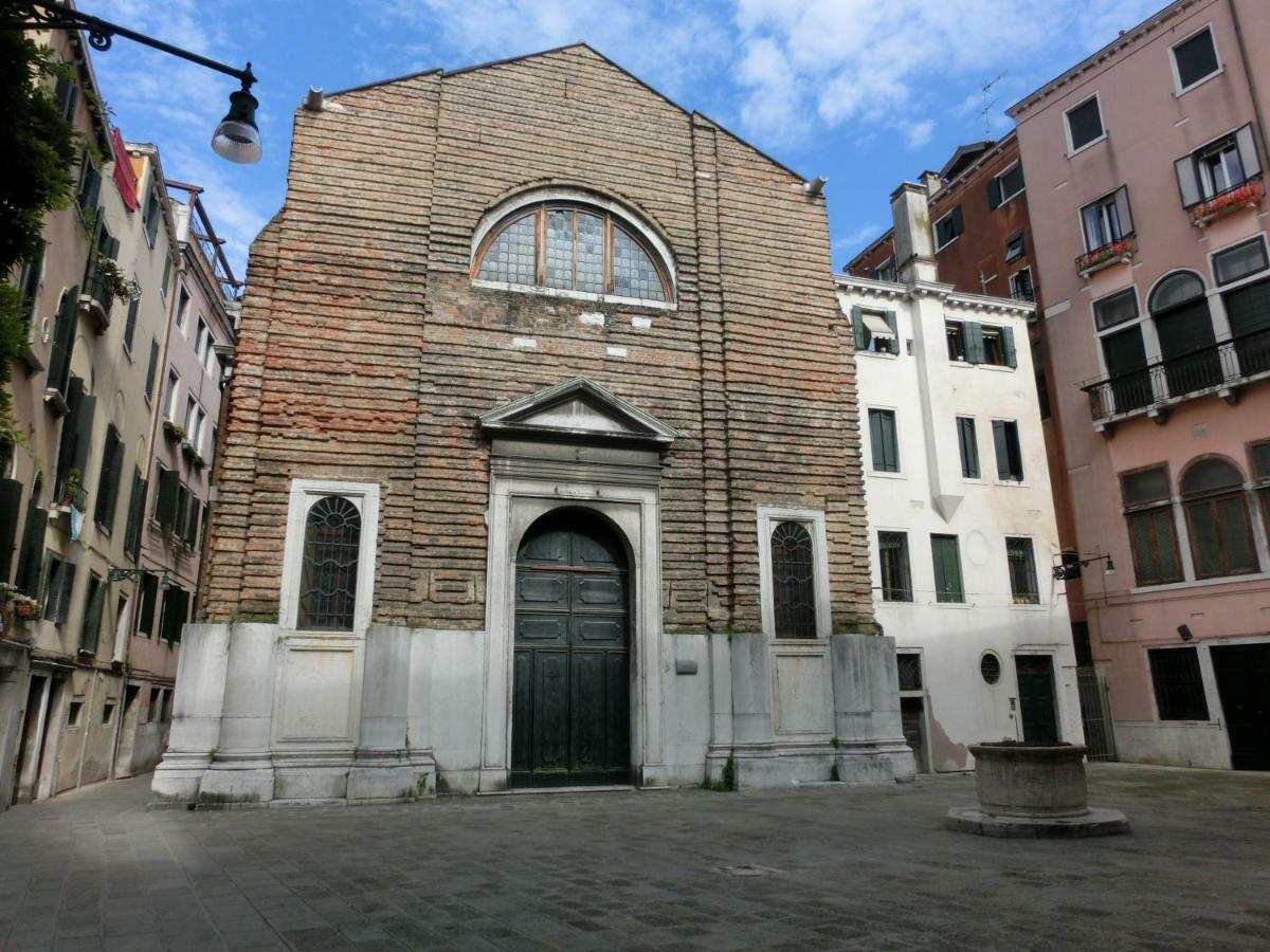Apartment Family Three Minutes From San Marco Square, Venice