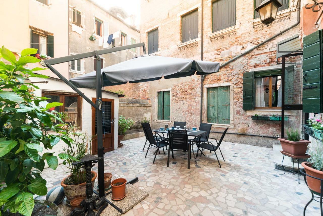 Apartment Camargherite