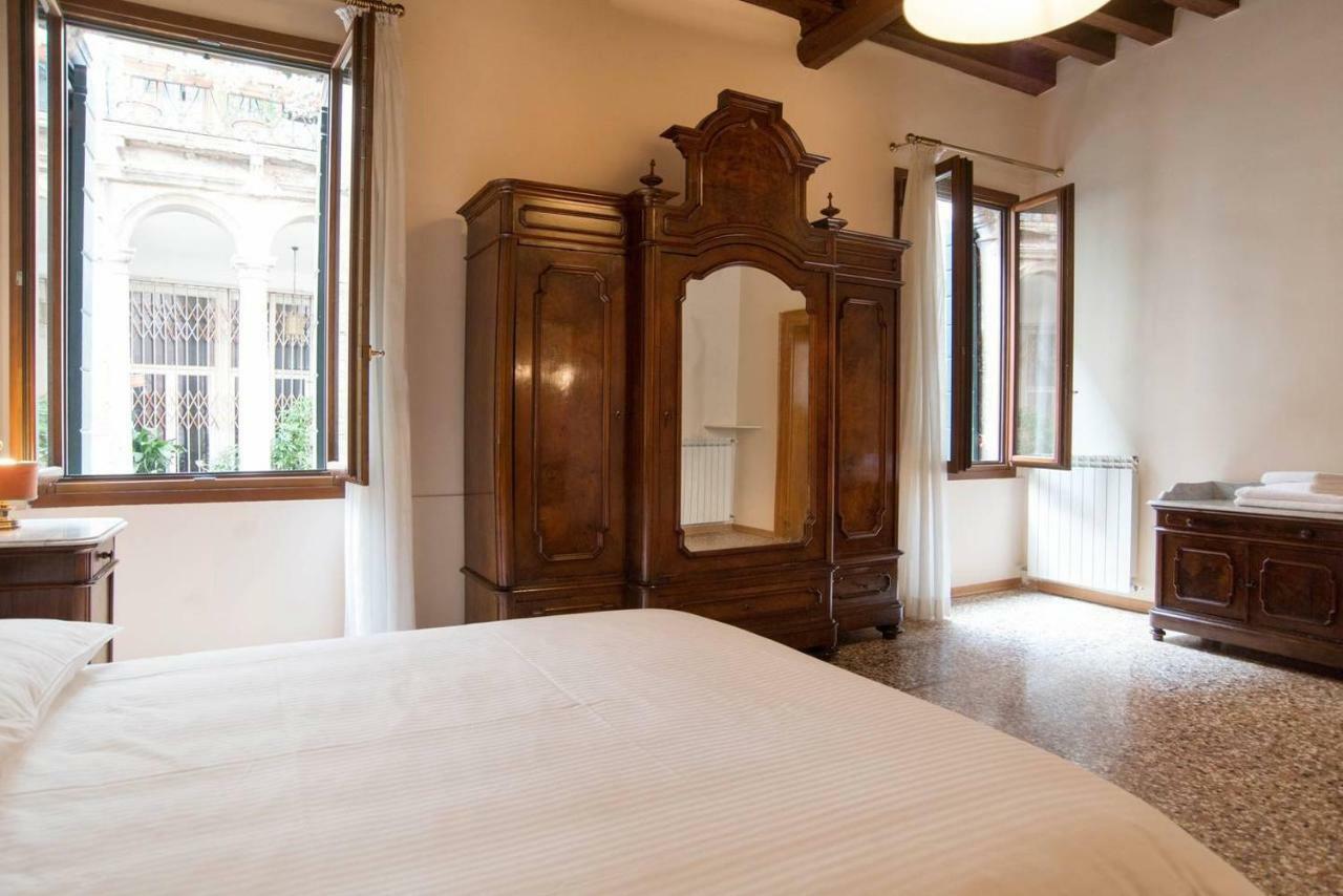 Piano Nobile A San Marco Apartment