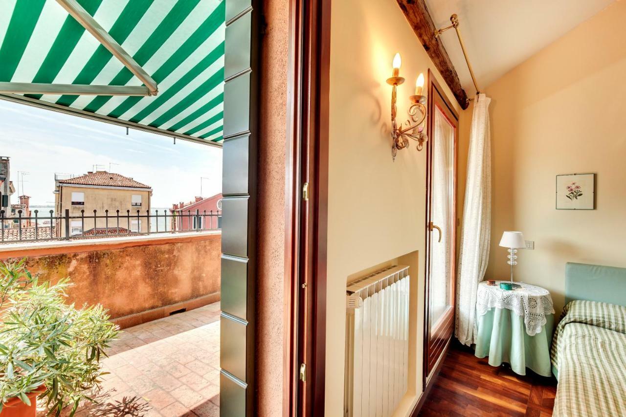 Biennale Terrace Apt Venice