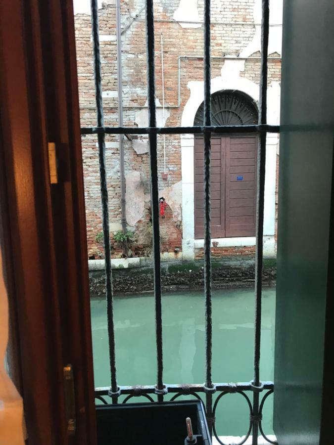 Apartment In A Lovely Garden Biennale Flat