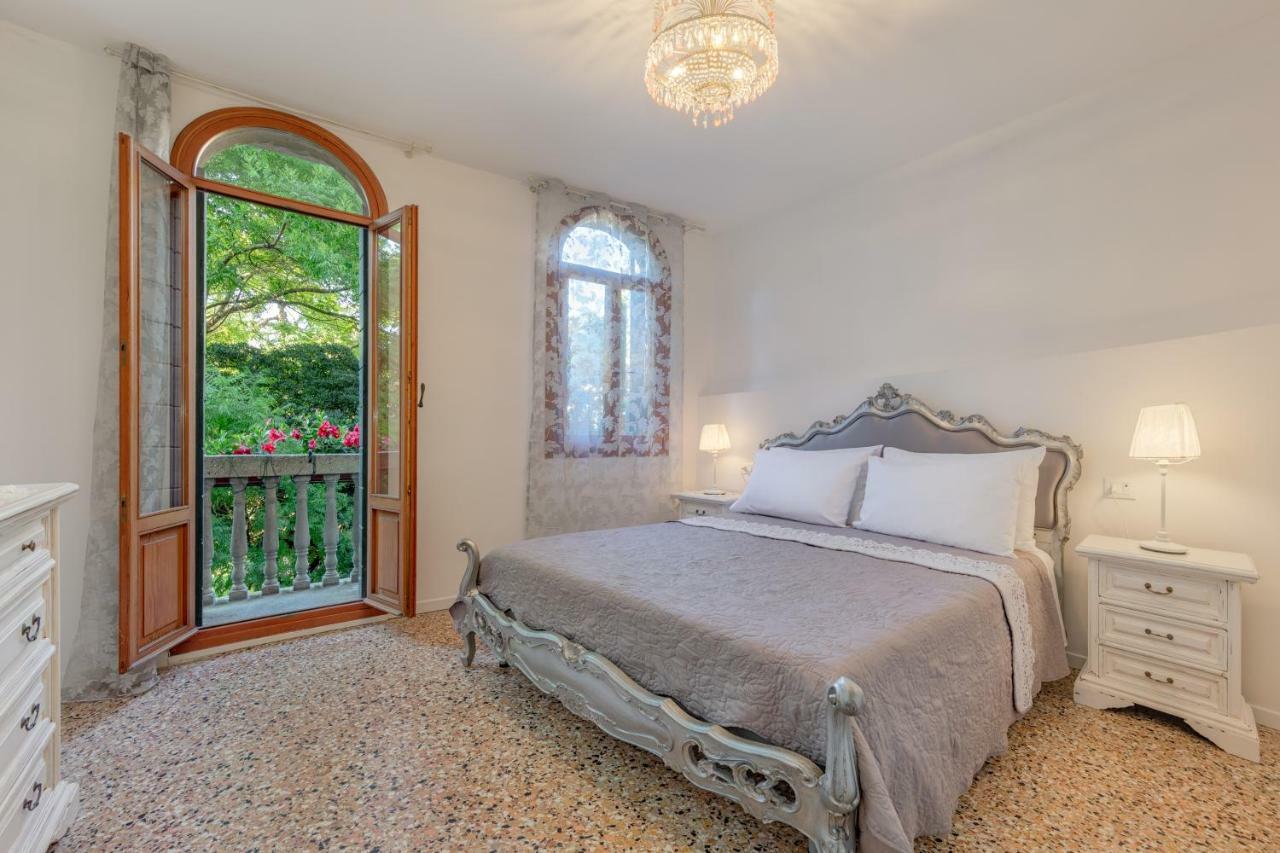 La Terrazza Dei Gelsomini Apartment