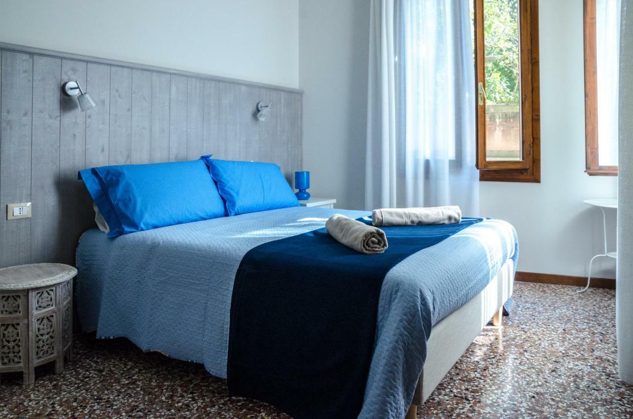 Azzurro Two Bathrooms Apartamento Veneza