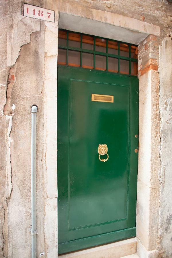Venexia House To Rialto Apartment *