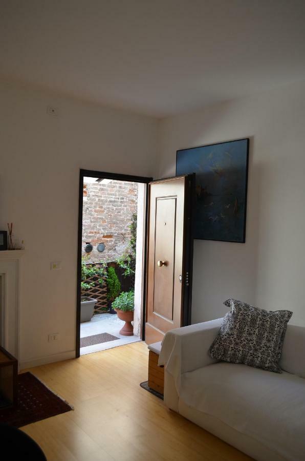 Apartment Casa Delfina, Contemporary Chic