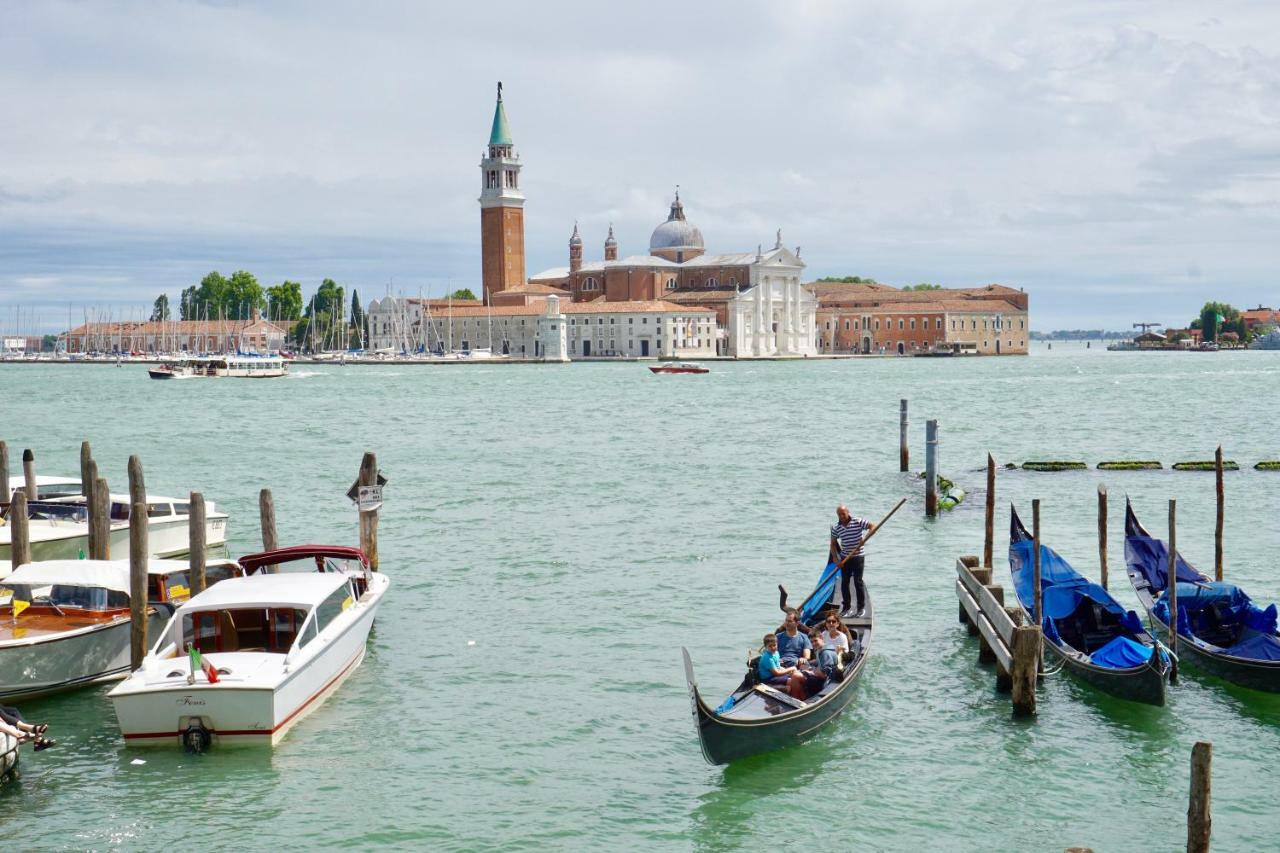 Veneziacentopercento Alle Ancore Apartment *