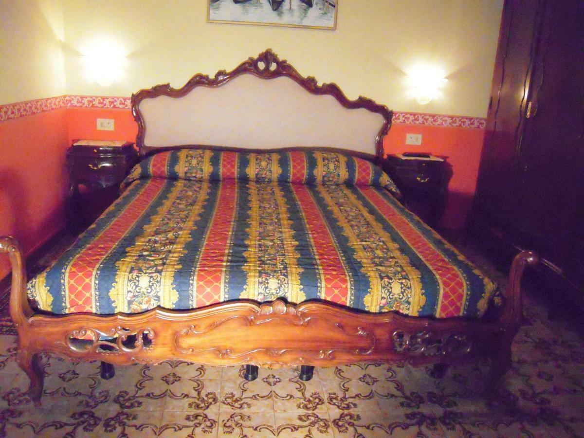 Apartment Alle 3 Stelle Barocco Venice
