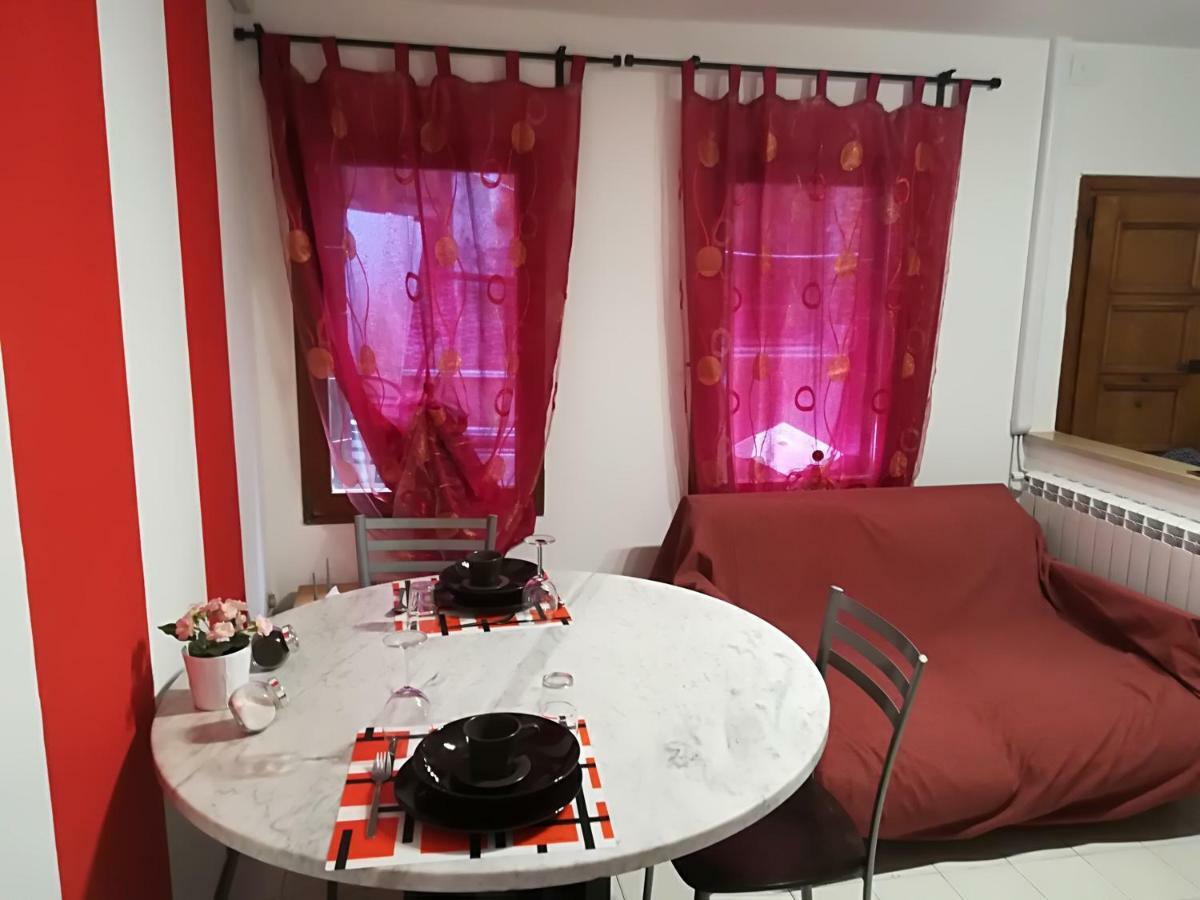 Mario Arsenale 2578 Apartment *