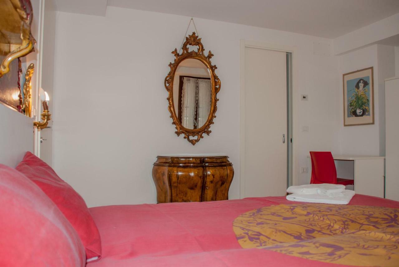 Ca' Priuli 1 * Veneza