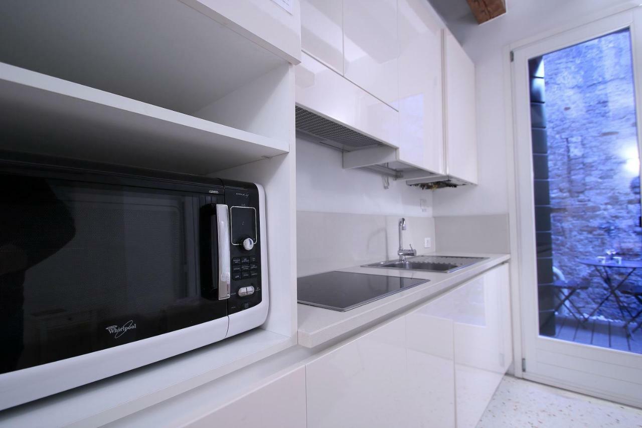 Guggenheim Museum, Cool, 4Pax Apartment