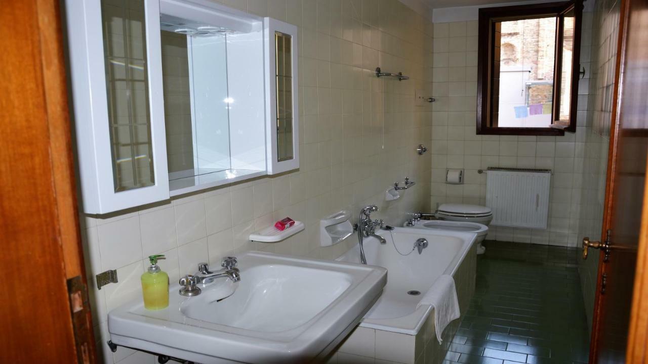 Apartment Ca Lezze Bell'appartamento Nel Cuore Di