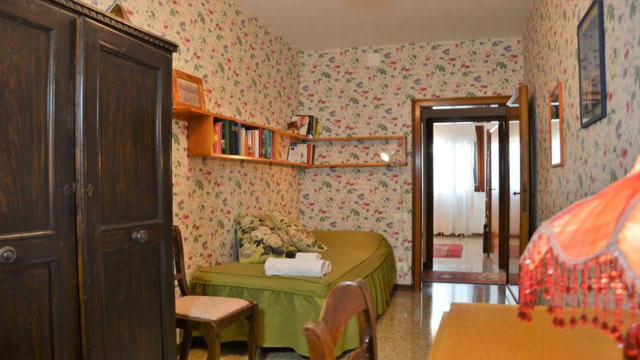 Ca Lezze Bell'appartamento Nel Cuore Di Apartment *