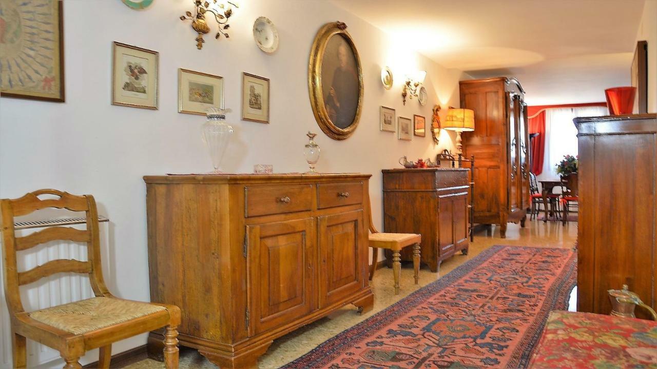 Ca Lezze Bell'appartamento Nel Cuore Di Apartment