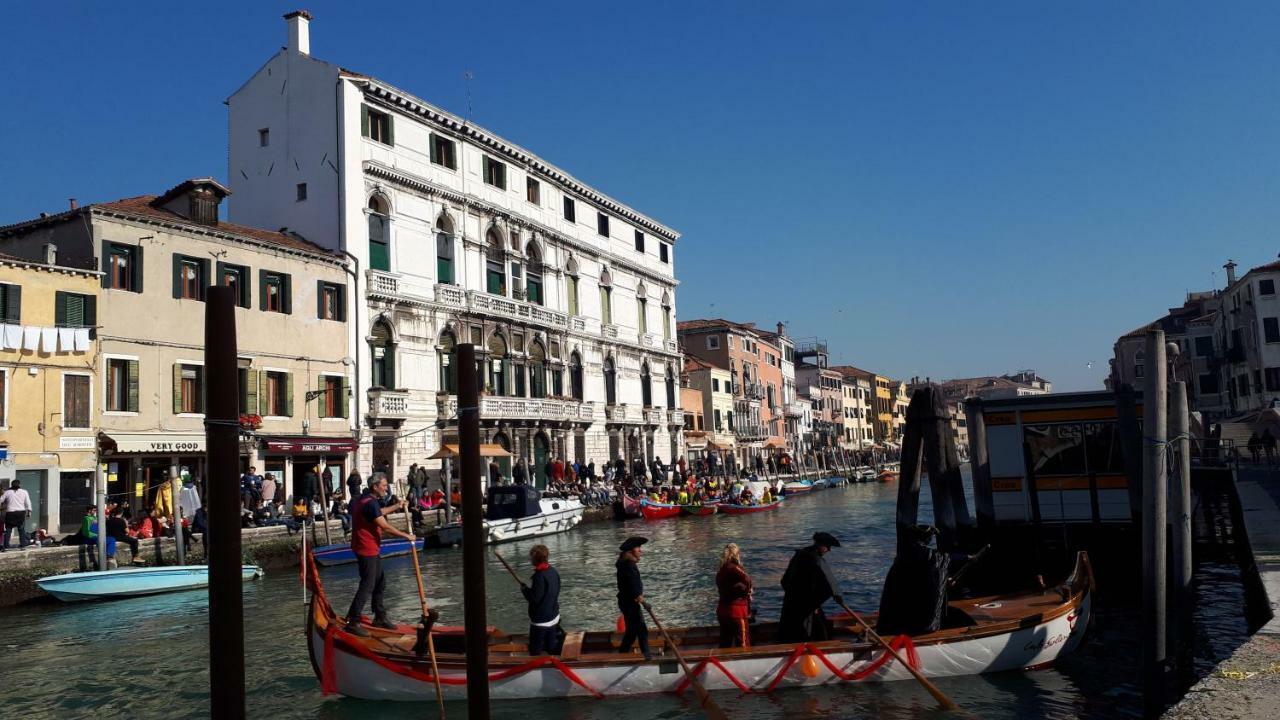Rousseau's Venice