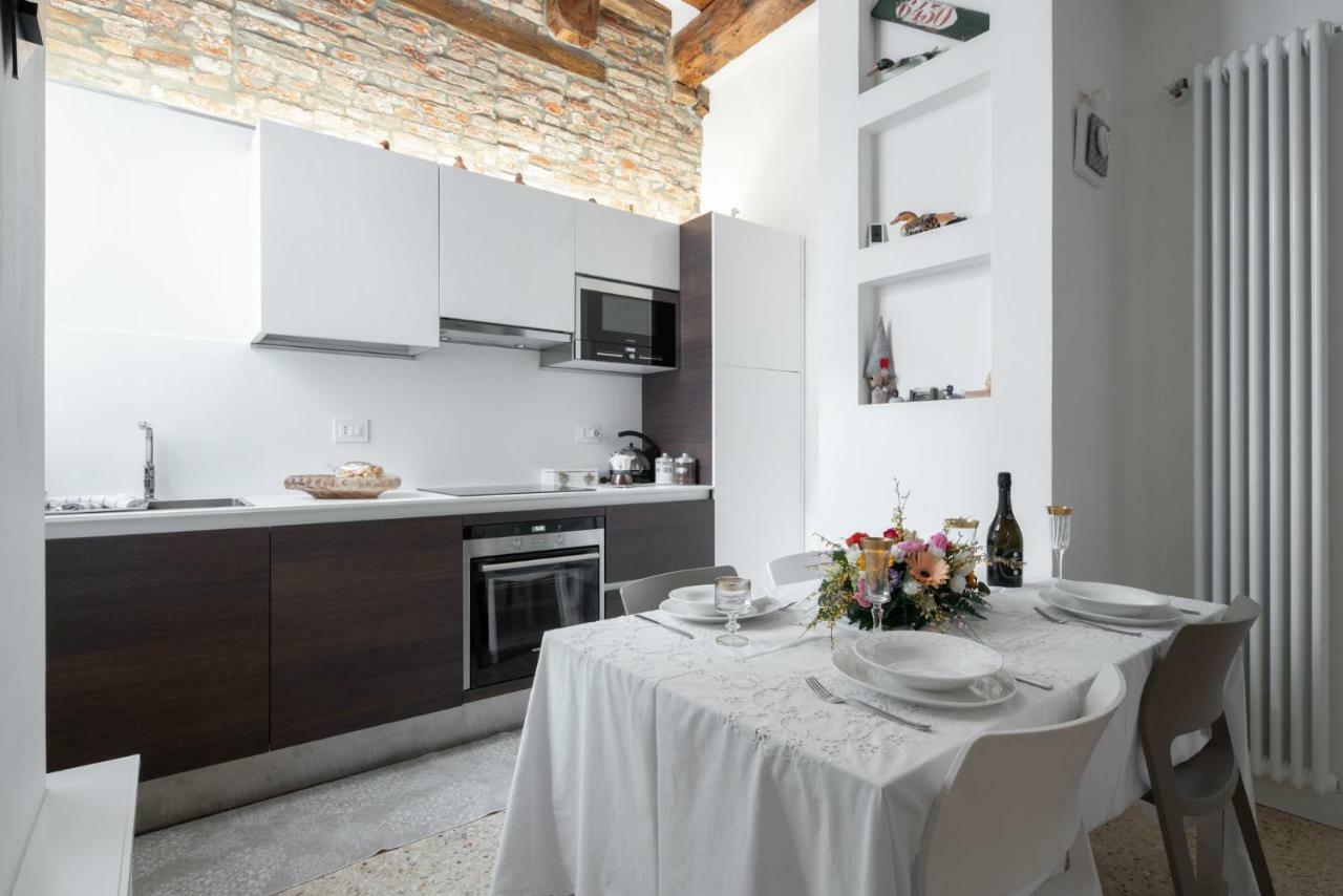 Ca' Flavia Apartment