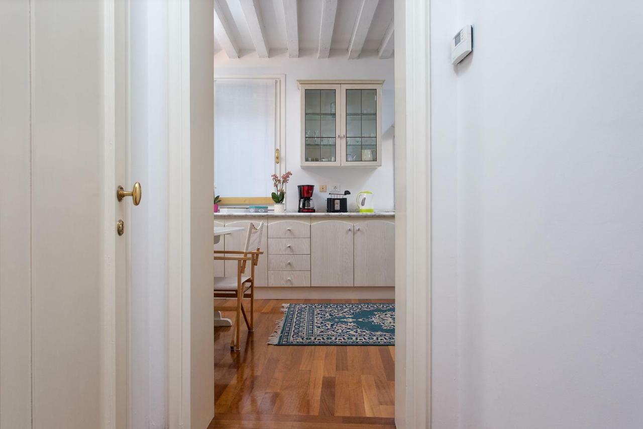 Ca Dama Del Pozzo Apartamento *