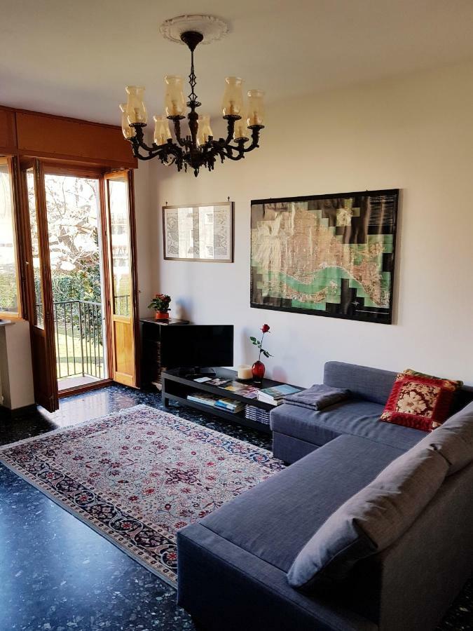 Angela Di House Venice