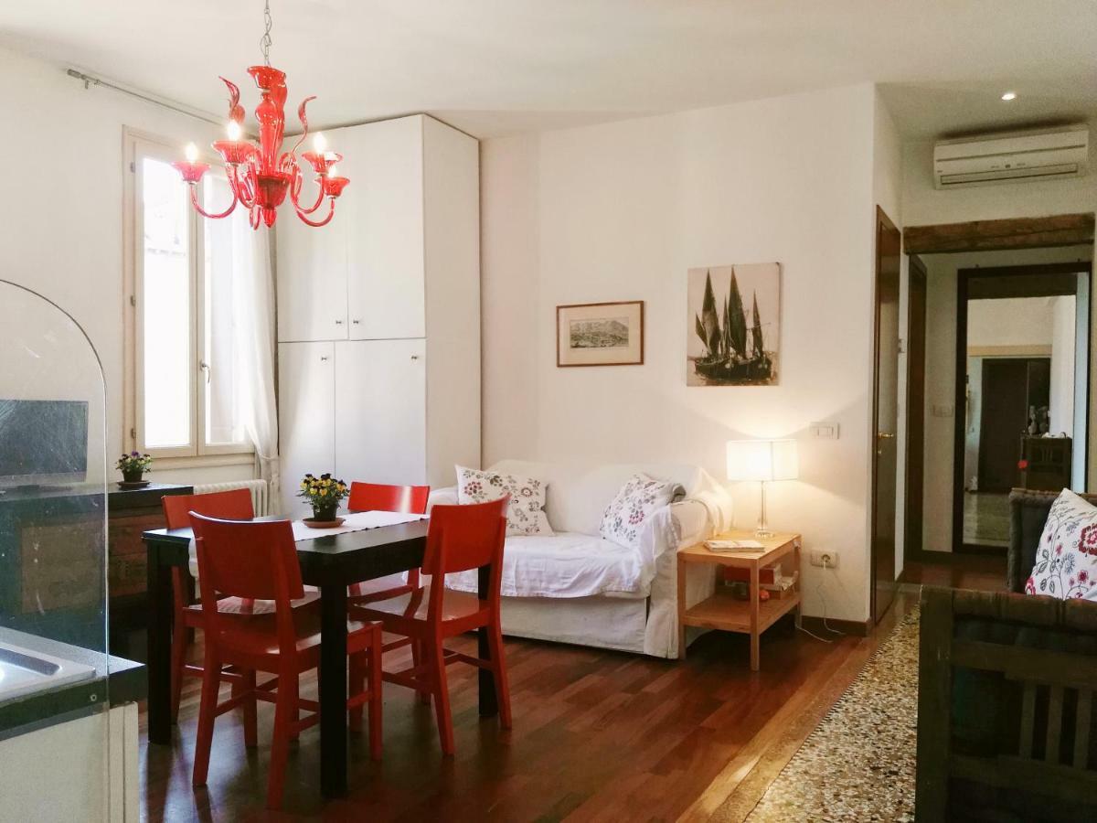 Apartment Ponte San Lorenzo *