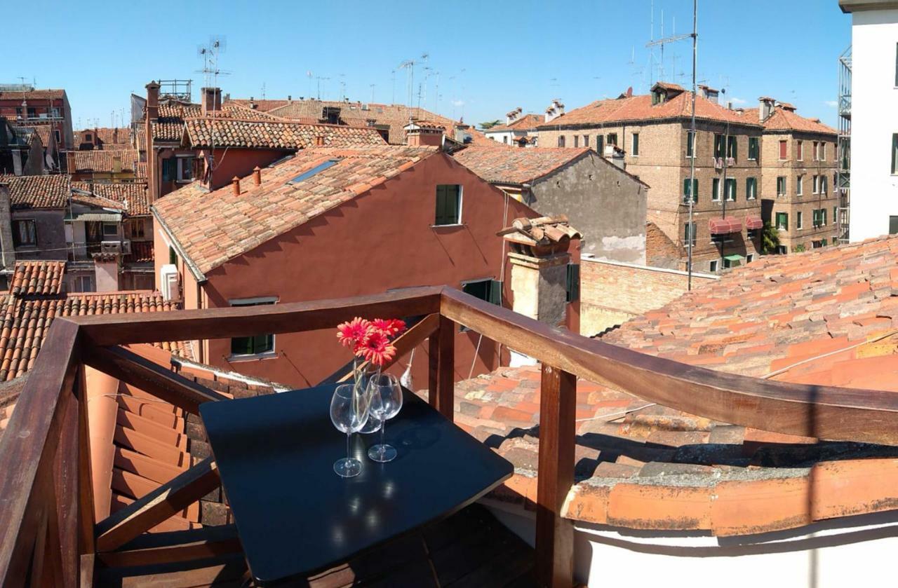 Biennale House Apartment