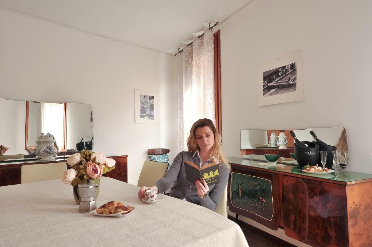 Apartment Venetian Mood Bianco