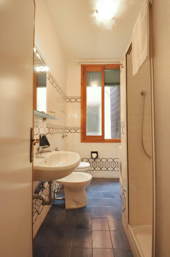 Venetian Mood Bianco Apartment Venice