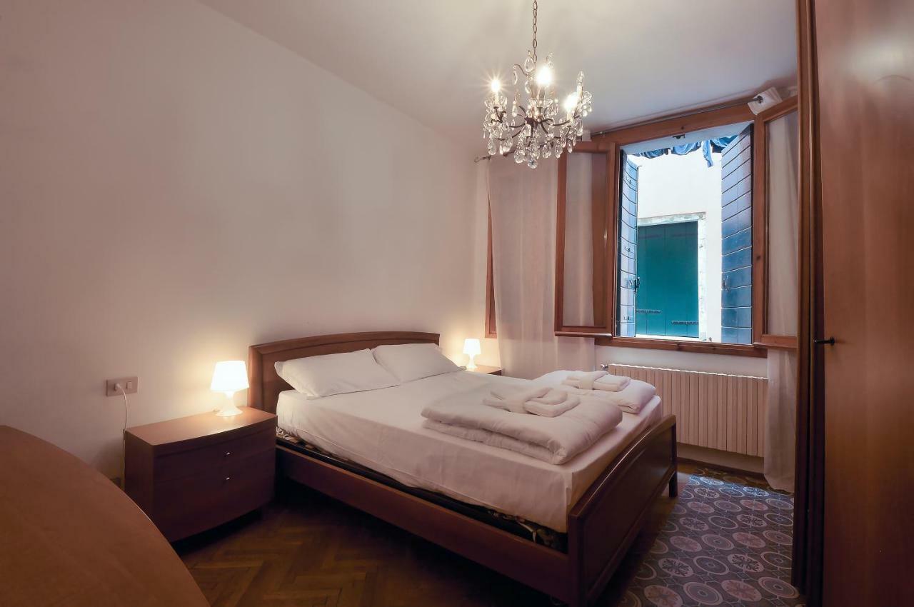 Apartment Venetian Mood Bianco Venice