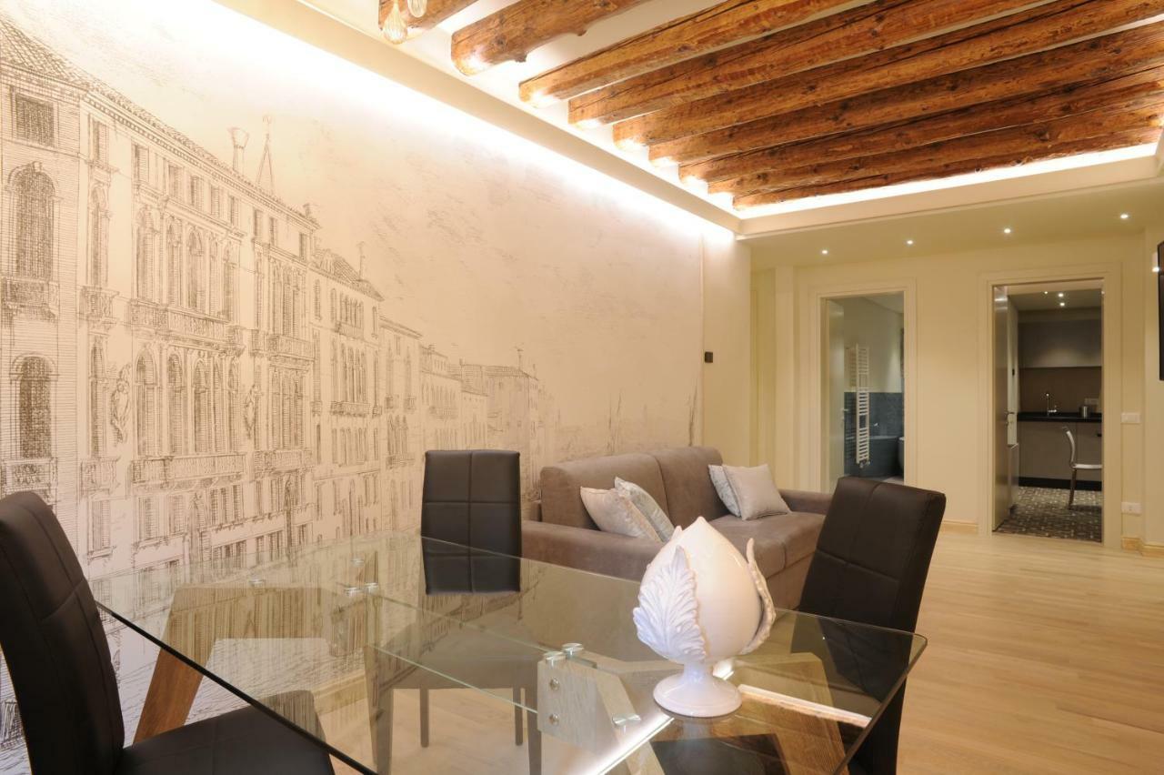Ca' Xxii Marzo Boutique Apartment