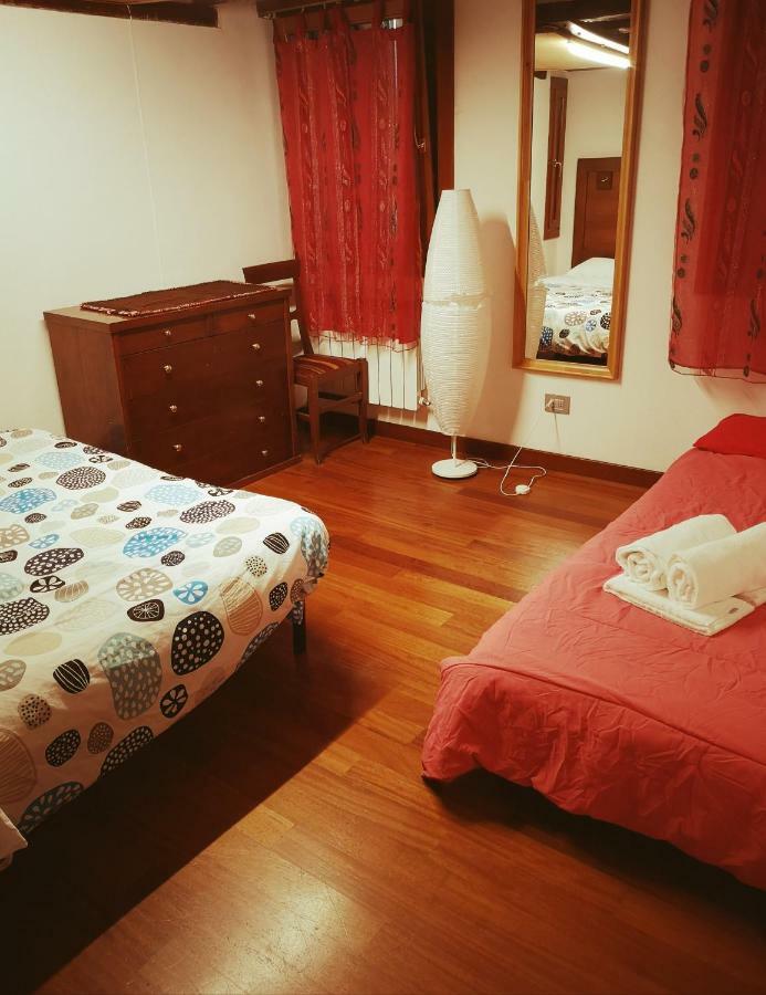 5 Mins To Rialto Bridge Apartment *