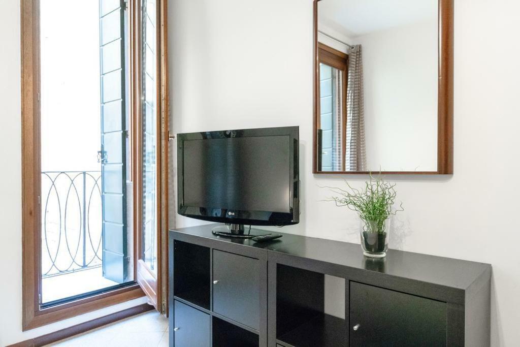 Casa Delle Botteghe * Venice