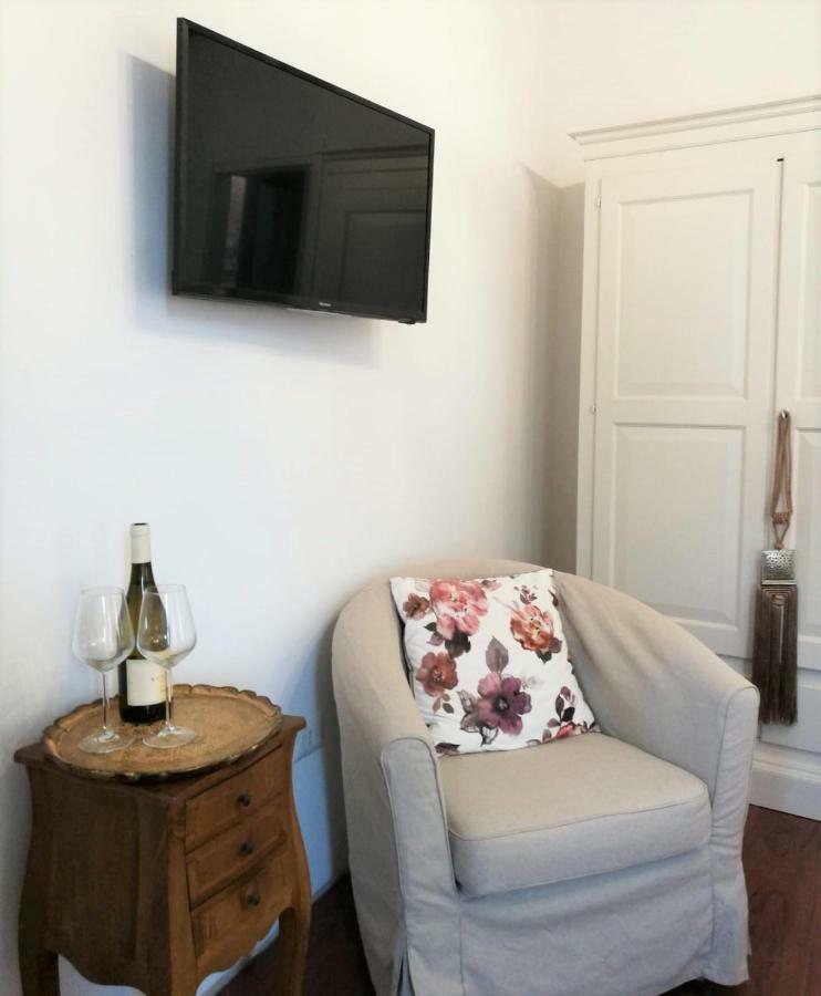 Maison Marea Canal View Private With Ensuite Bathroom Homestay