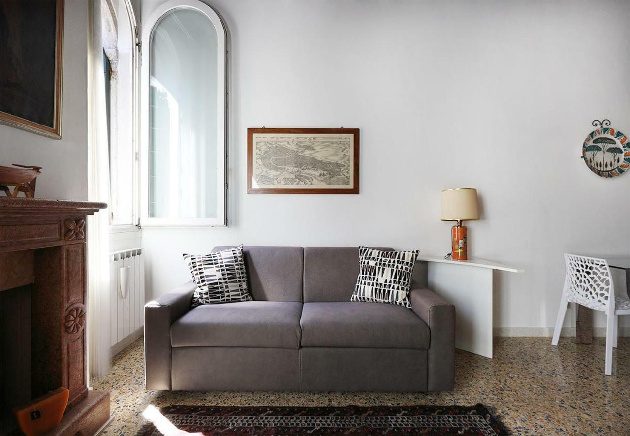 Apartment Casa Del Mandolino Venice