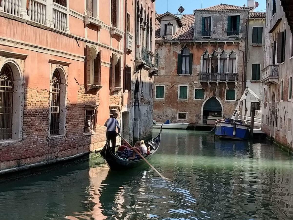 Rigoletto San Marco Square