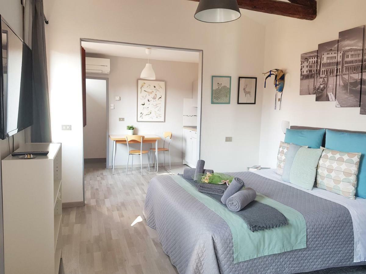 G & T Apartment *