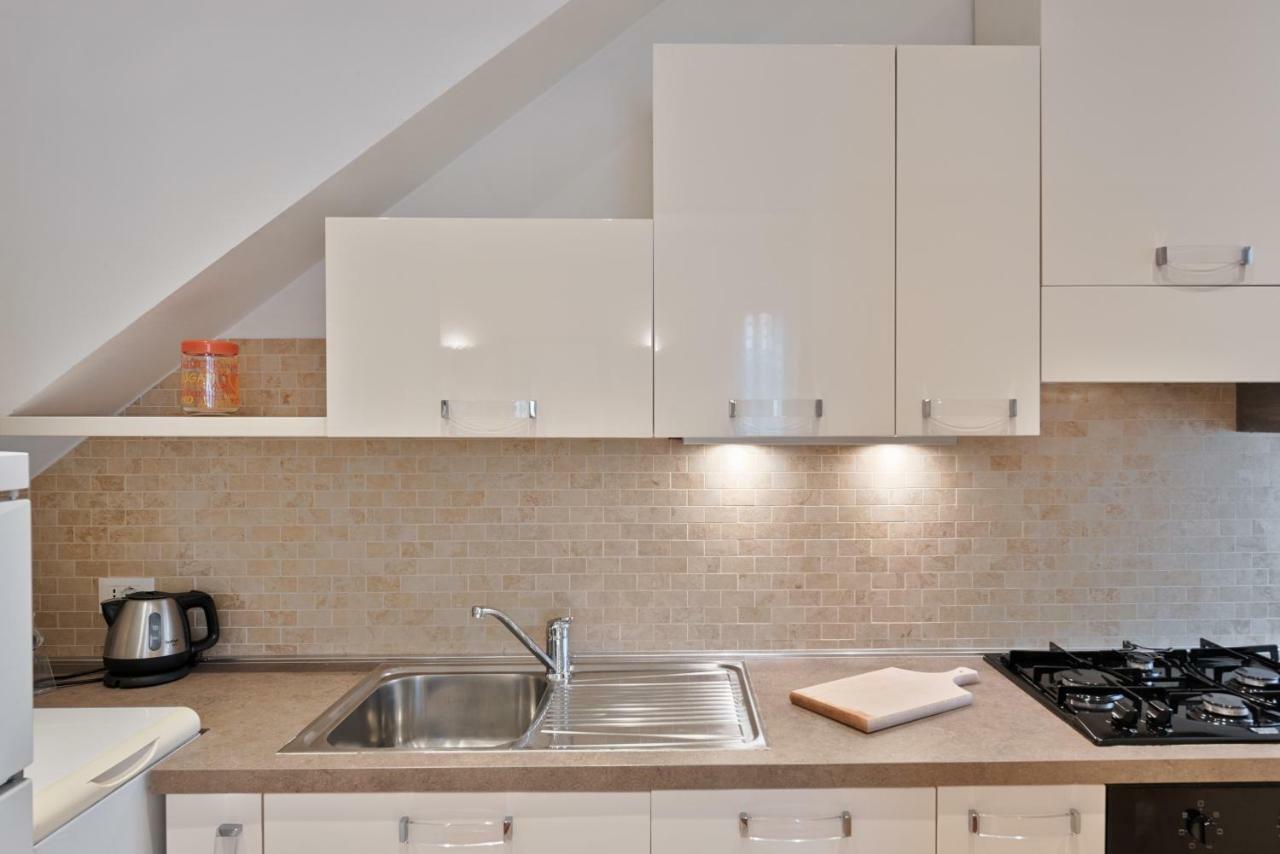 Romance In Rialto - Your House To Together