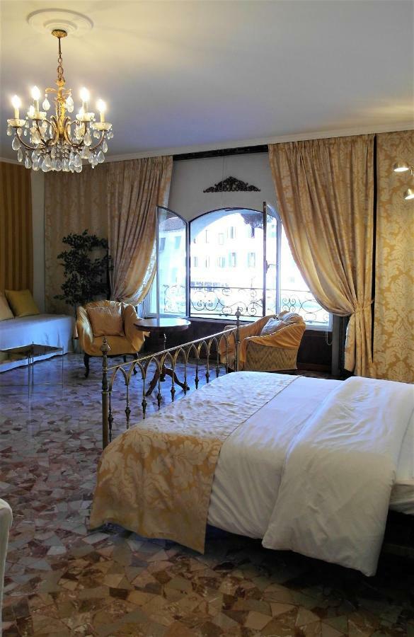 Noble House Grand Canal Guest house