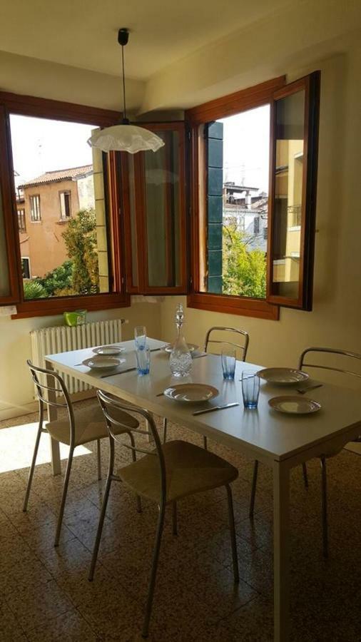 Hostel Awa San Marco *