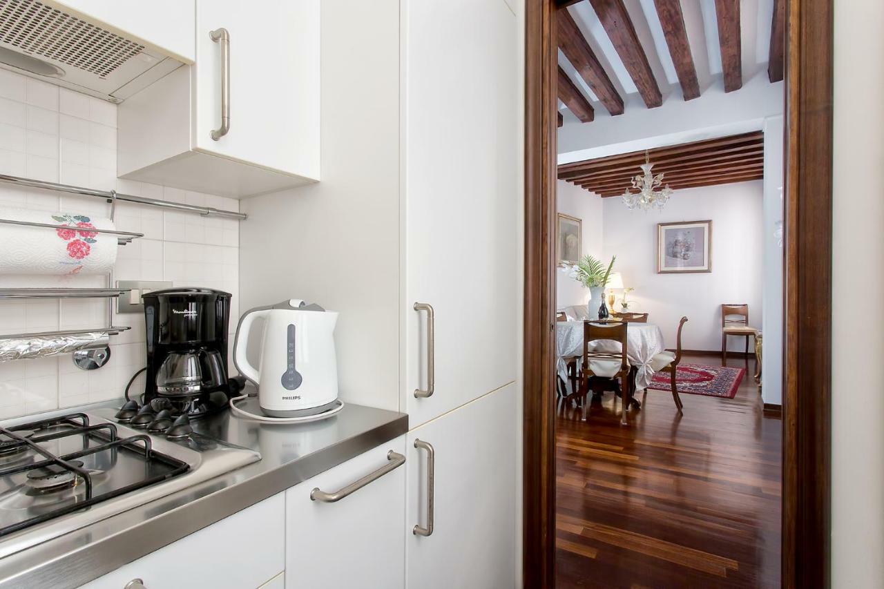 Residenza Calle Larga San Marco Apartment Venice