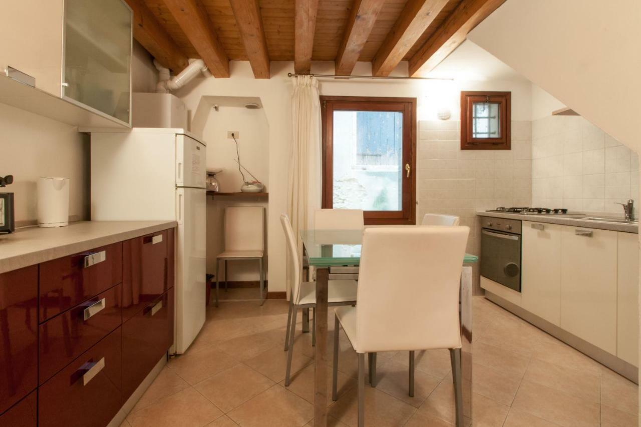 Ca'giustinian Apartment Venice