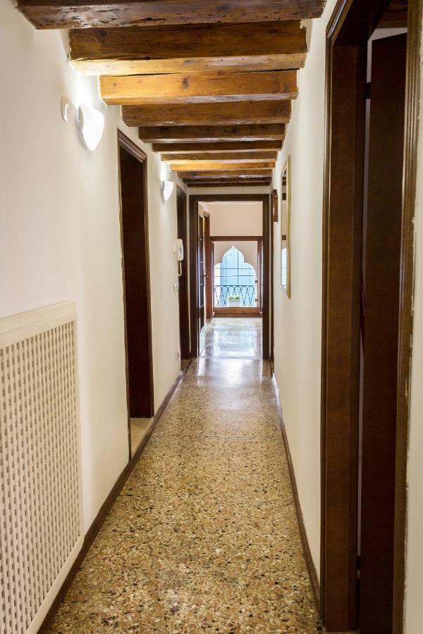Sansoni Palace - Canal View *