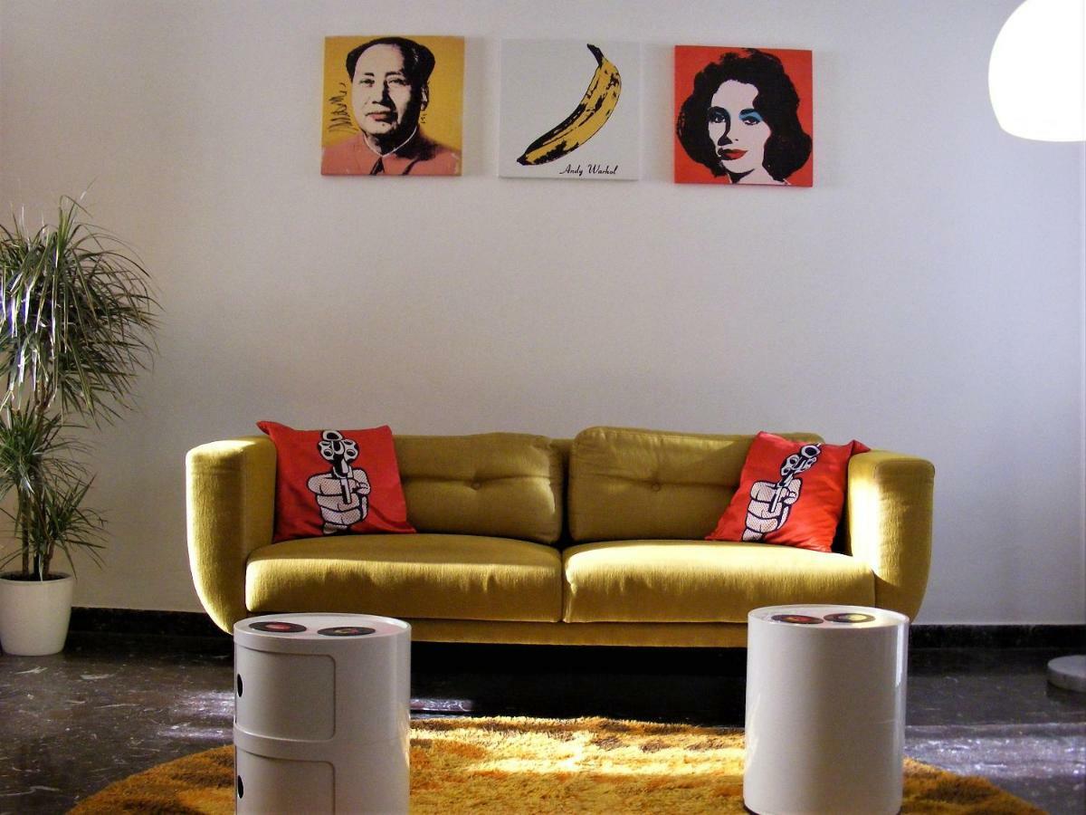Andy's Apartment *