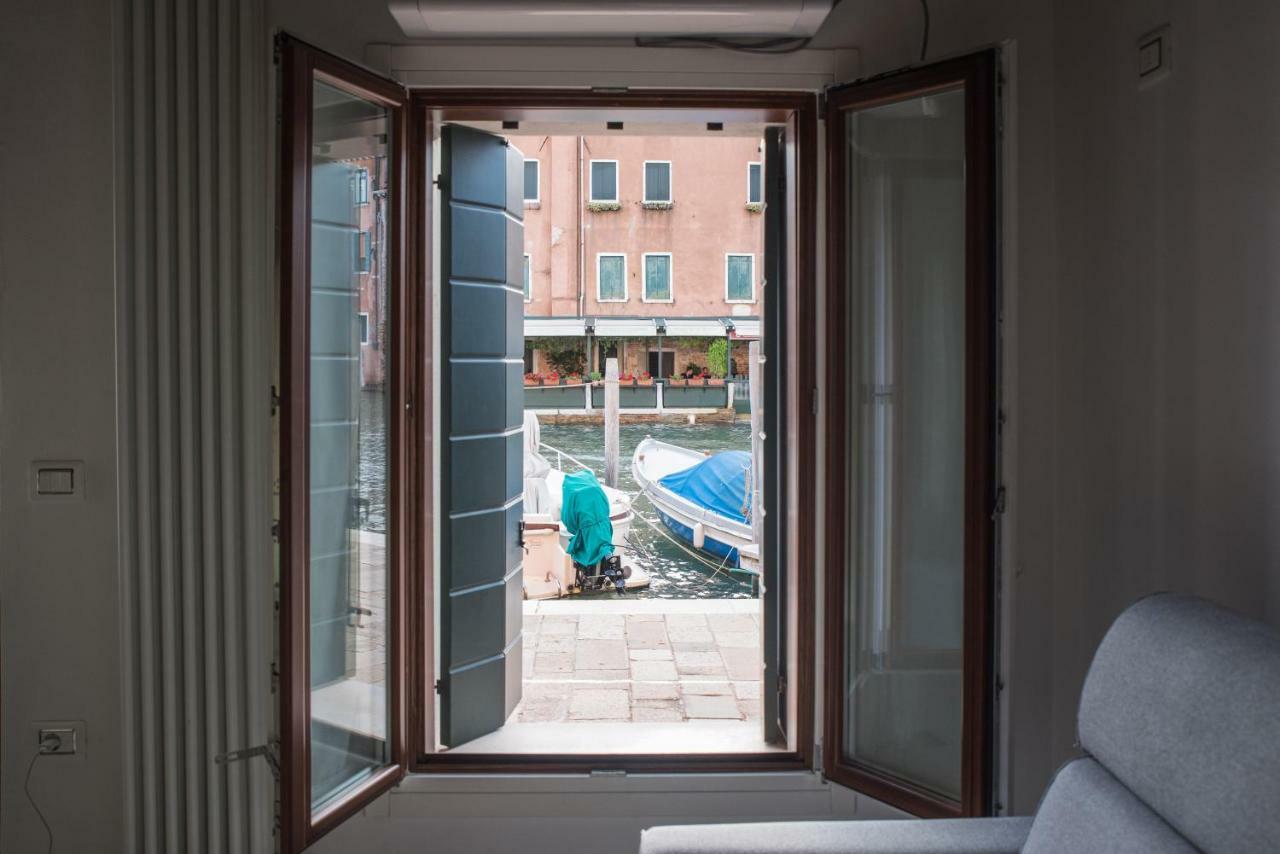 Venetian Mood Private *